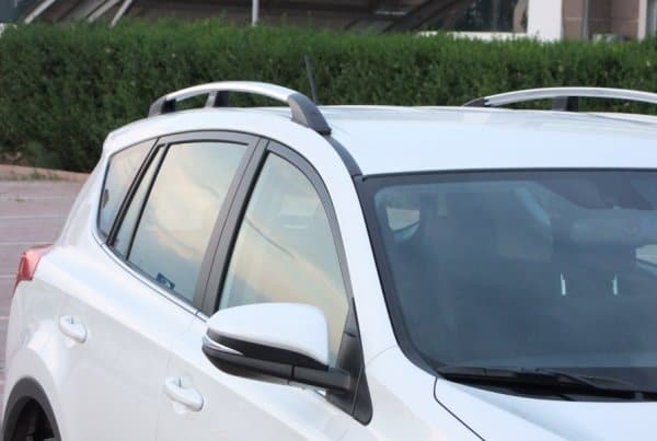 dachreling passend fuer toyota rav4 bj 042013 2018 aluminium hochglanzpoliert2