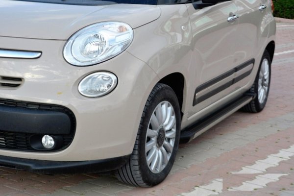Trittbretter passend für Fiat 500 L oder X ab 2012-2018 Truva Schwarz mit TÜV