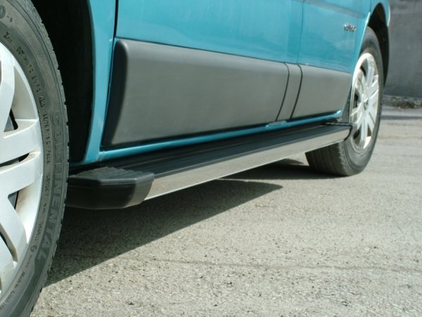 Trittbretter passend für Renault Trafic L2-H1 und L2-H2 2001-2013 Truva mit TÜV