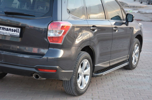 Trittbretter passend für Subaru Forester ab 2013 Olympus Schwarz mit TÜV